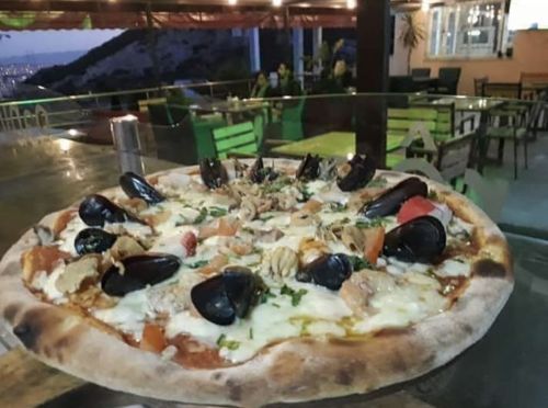 Pizza Fruits de Mer Familiale