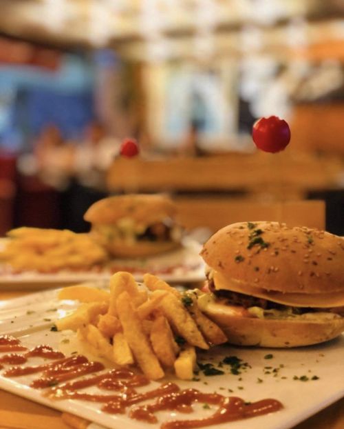 Coco Ricco Burger