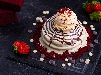 Red velvet pancake