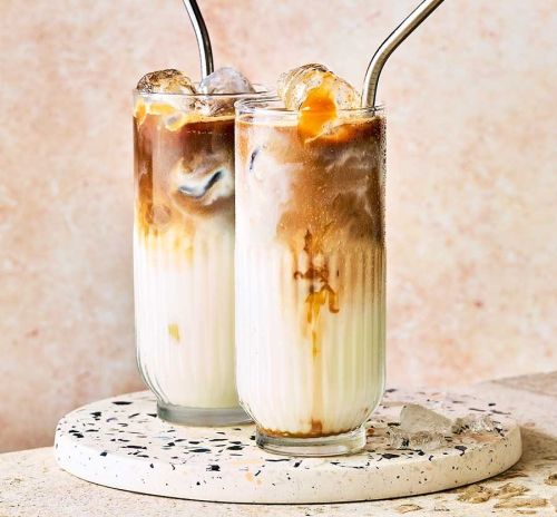 Iced salted caramel macchiato