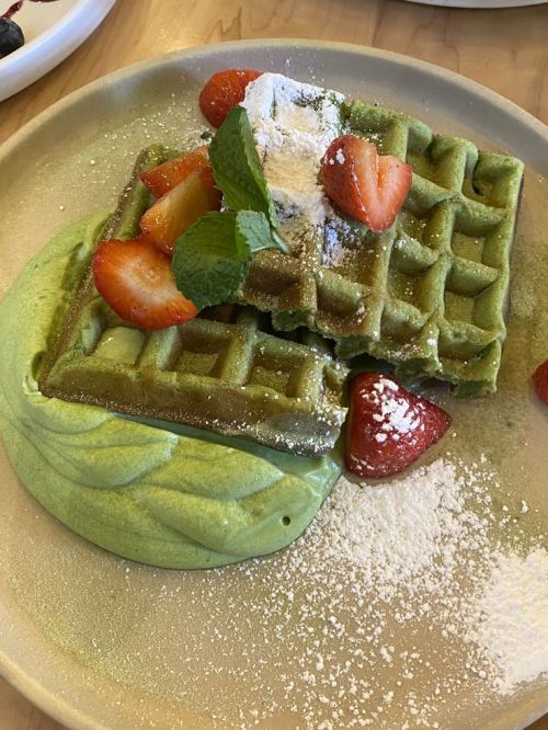 Belgian pistachio waffle