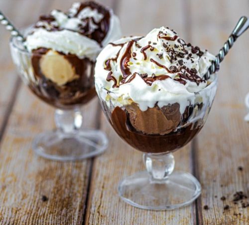 Chocolat glacé liégeois