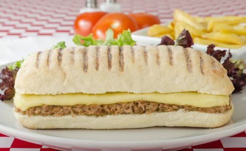 TUNA CLASSIC