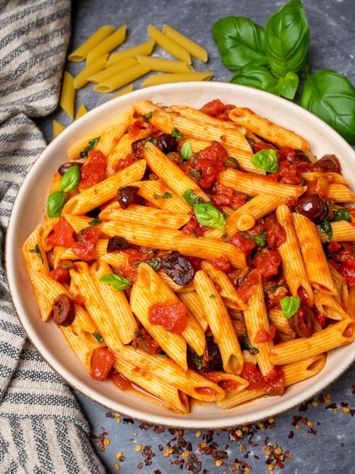 Penne puttanesca