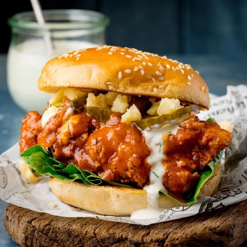 CHIKEN BURGER