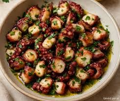 Poulpe sauté à l'ail