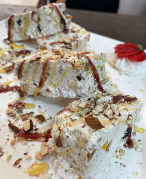 Nougat glacé