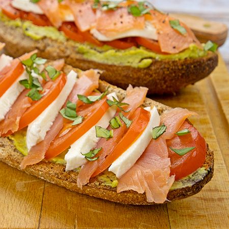 Tartine Avocat, Saumon